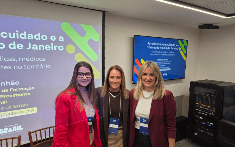 CISBAF PARTICIPA DO ACOLHIMENTO DO PROGRAMA MAIS MÉDICOS ESPECIALISTAS